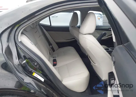 2015 Lexus Is 250 z USA, uszkodzony, nr VIN JTHCF1D21F5019521